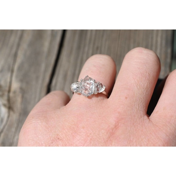 alternative raw diamond engagement ring raw crystal size 4 5 6 7 8 8 9 1… - Picture 4 of 5